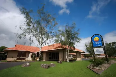 The Henty Hotel a Ob Flat