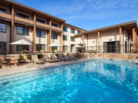 Sheraton Redding Hotel at the Sundial Bridge Hotels in Redding