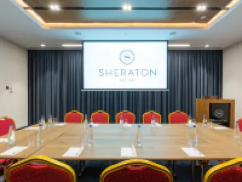 Sheraton Novi Sad โรงแรมในโนวิสาด