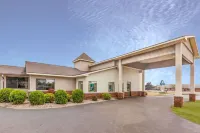 Days Inn by Wyndham Alpena Hotels in Alpena