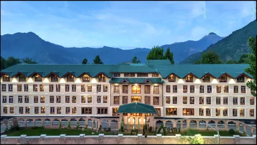 Hotel the Dewan