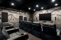 A Vacation That Feels Like Home! Senior Friendly! A Poconos Place of Peace!