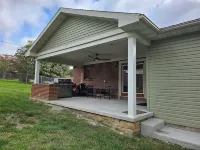 A Stylish 2+ Bedroom Rancher