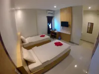 Sunnyday inn Merauke Hotel dekat Gereja Katolik Sang Penebus, Kampung Baru