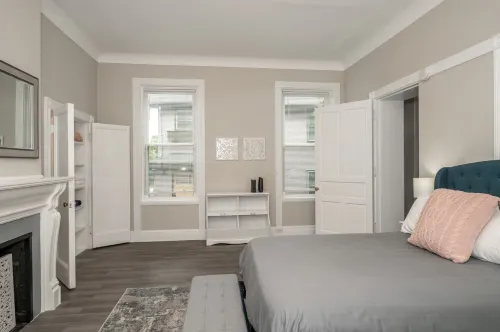 🏙⭐️Historic Modern Oasis | Central City Retreat 🌃 ❤️