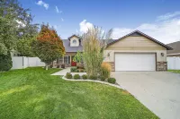 Stunning NEW 4 bed 3 bath home, Spacious and clean