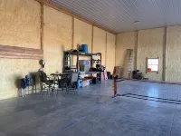 Barndominium in the country. Two acre fishing lake, large porch and Pickleball.