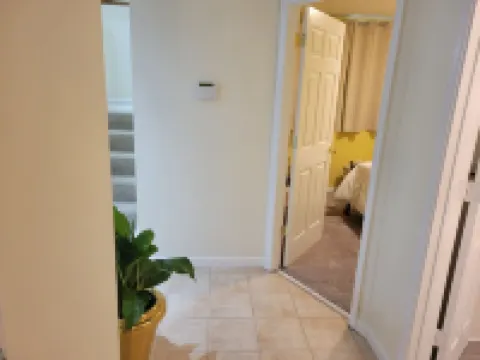 Clean, spacious, and Cozy Basement Apartment for a memorable HomeAway experience