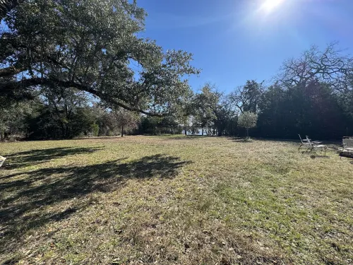 Lakeview Cabin-Lake Access, fire pit, pickle ball, pets ok