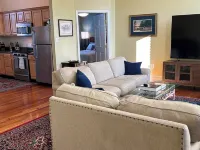 Spectacular, two-bedroom apartment near downtown RVA.