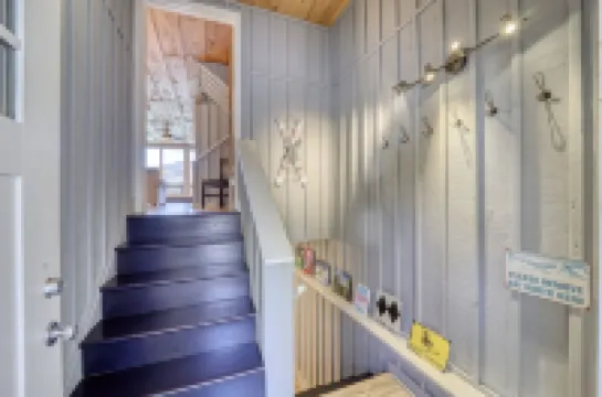 NEW Luxury at Sugar Ski - Extremely close to Slopes, Tubing, and Ice Skating