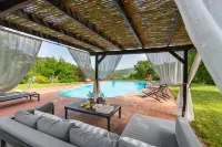 Villa Rosaspina from 1700's. Private pool, Air-conditioning, Jacuzzi, DSL/Wi-Fi