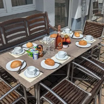 Neuerbaute Ferienwohnung "friedensstein" Befindet Sich Direkt am Schloßpark