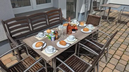 Unsere Neuerbaute Ferienwohnung "orangerie" Befindet Sich Direkt am Schloßpark