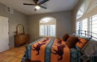 Scottsdale Villa - Spacious Golfing retreat,  4 Private patios,  Pool-Game Room