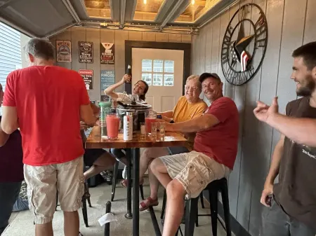 Cozy Waterfront Cottage- Reel Time