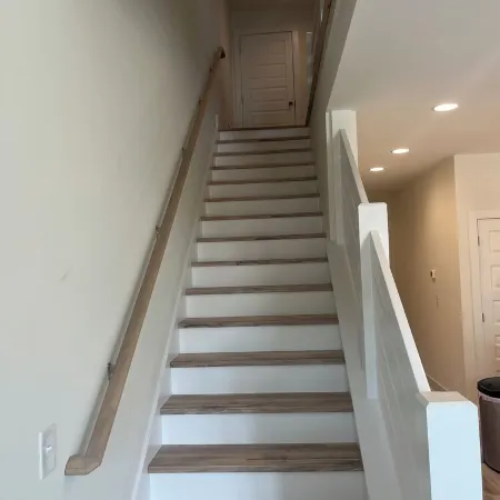 Back To College! 3 Bed Rooms 2.5 Bathroom- College Street near 280