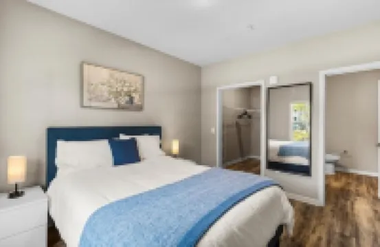 Chic 2BR/2BA Condo: Pool & More!