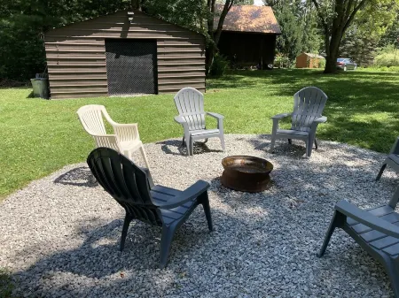 Spacious cabin near Hocking Hills State Park