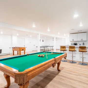 River & Golf Mountain Retreat