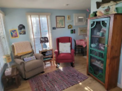 Vintage Cottage