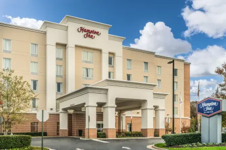 Hampton Inn Richmond - Airport Отели в г. Сандстон