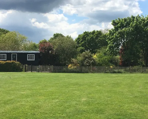 SHEPHERD'S HUT (DELUXE Beautiful 1 bedroom, with patio, ideal for couples. Fordingbridge otelleri