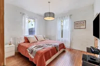 Downtown Sarasota, Casa de Zara