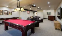 Scottsdale Villa - Spacious Golfing retreat,  4 Private patios,  Pool-Game Room