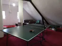 Neu Renovierte, Gemütliche Landhauswohnung, Ideal Ausgestattet für Familien Hotels in Bousseviller