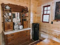 Cozy Waterfront Lake Cabin - New Listing - Adirondacks - Long Lost Lodge