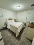 Cozy 4-bedroom house in Austin’s backyard!With a community pool and gym!