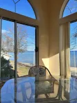 Condo in world class Leelanau Peninsula, Suttons Bay Beach Condo