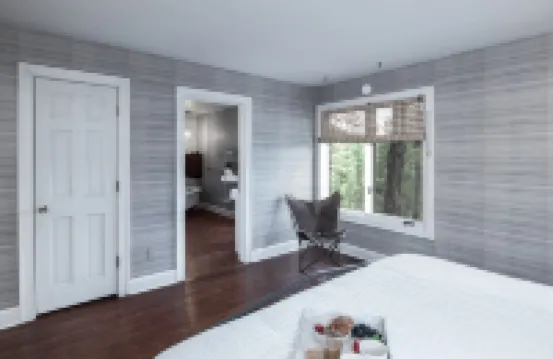 2400 Square Ft. 4 Bedroom Sierra Blanca Soft Mountain Views Home Central Cooling