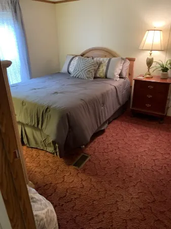 Mobile home. Everything you need. Minutes to water