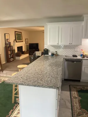 Great weekend getaway just a mile from downtown!