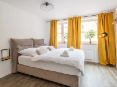 Zentrale Wohnung mit Tiefgarage Hotels in Stade