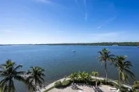 Spectacular Sunset Views! Watch Dolphin from Your Balcony !