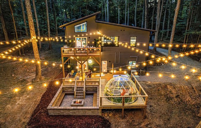 Lamplighter House - Hot Tub, Firepit, Sauna & Games 15-min from Asheville, NC