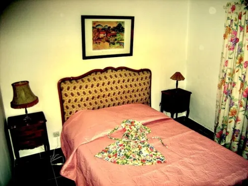 Maison "marianne" Avec Court Intèrieure Hotels in Ferrals-les-Corbieres