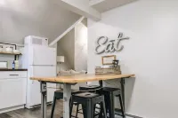 Beautiful Green Ridge Apartment in Scranton