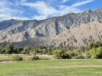 Palm Springs Mountain View Getaway! Отели рядом с Аэропорт Международный Палм-Спрингс