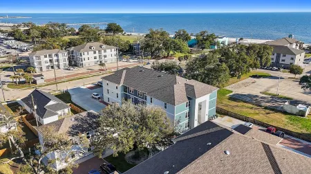 Coastal Sands 1 Bed Apt.