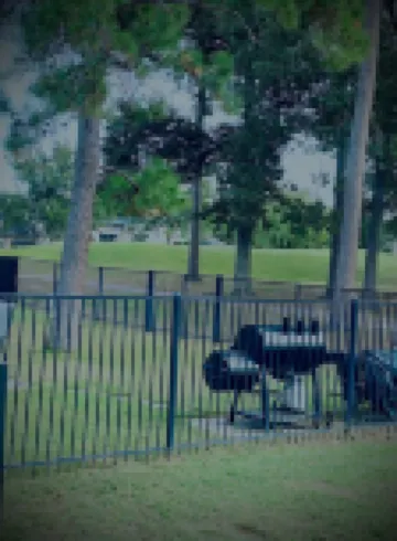 Come relax at a private home at Walden on Lake Houston. 阿塔斯科斯塔酒店