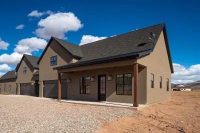 Cozy Cottage Inn sets in the heart of ATV trails and 3 National Parks.
