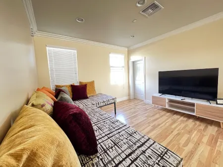 Townhouse - New, New, New