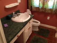 Cabin in Bankhead National Forest 더 랩터 에어리얼 로프 공원 주변 호텔