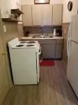 Private, cozy nook: Country Feel, City Access