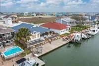 NEWLY REMODELED - Rockport Waterfront Oasis Hoteles en Rockport