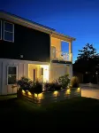 New & Modern Beach Home with Golf Cart!
